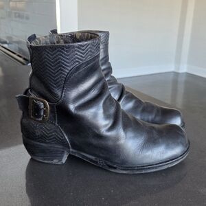 Fly London Slouchy Leather Moto Boots Booties EU 41 US 10.5